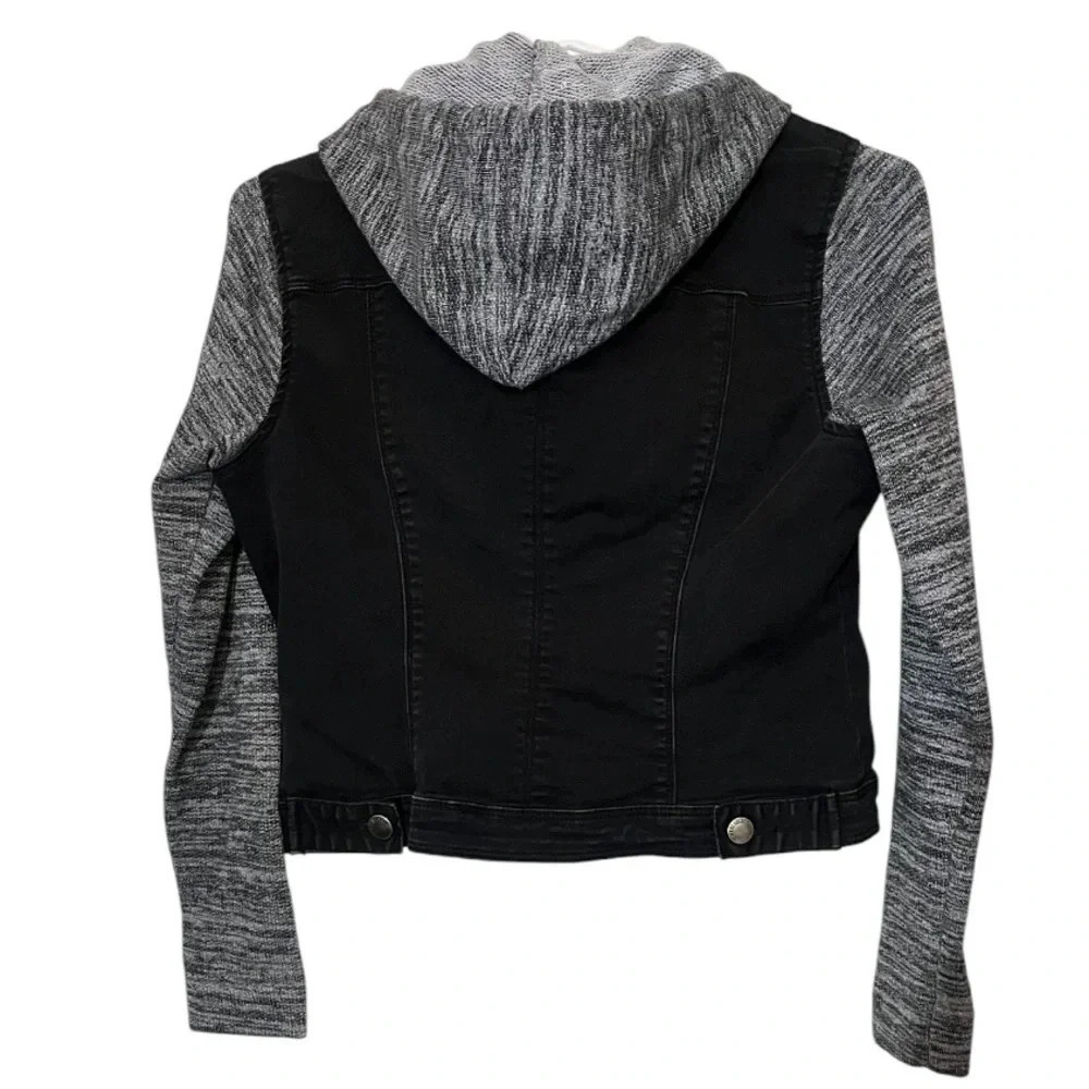 Ladies Jacket - Picture 10 of 11
